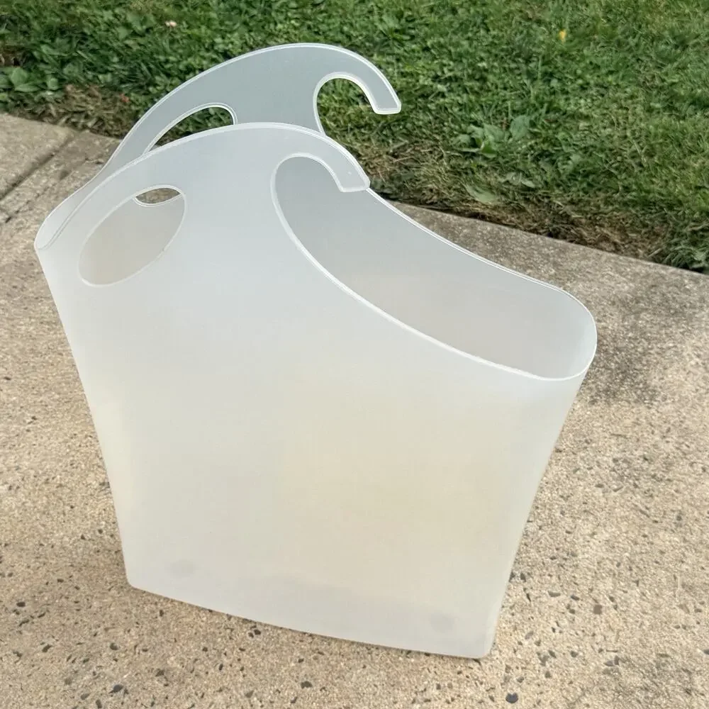 Rubbermaid Wrap N Craft Gift Bag Hanging Tote Organizer Holder Crafts Storage
